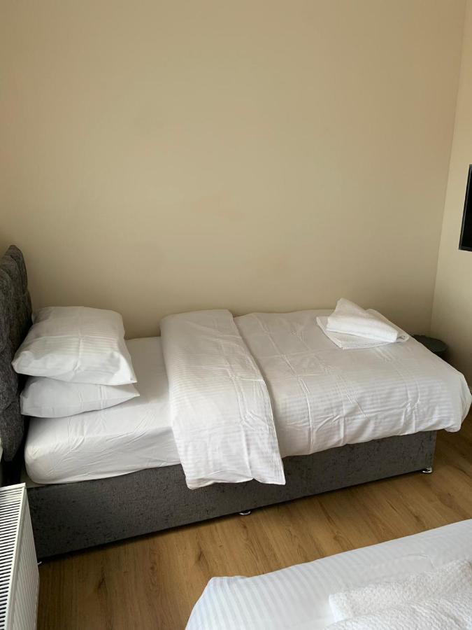 Smeaton Serviced Accommodation Liverpool Buitenkant foto