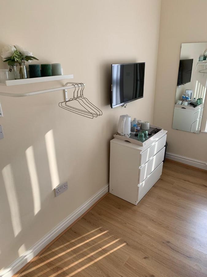 Smeaton Serviced Accommodation Liverpool Buitenkant foto