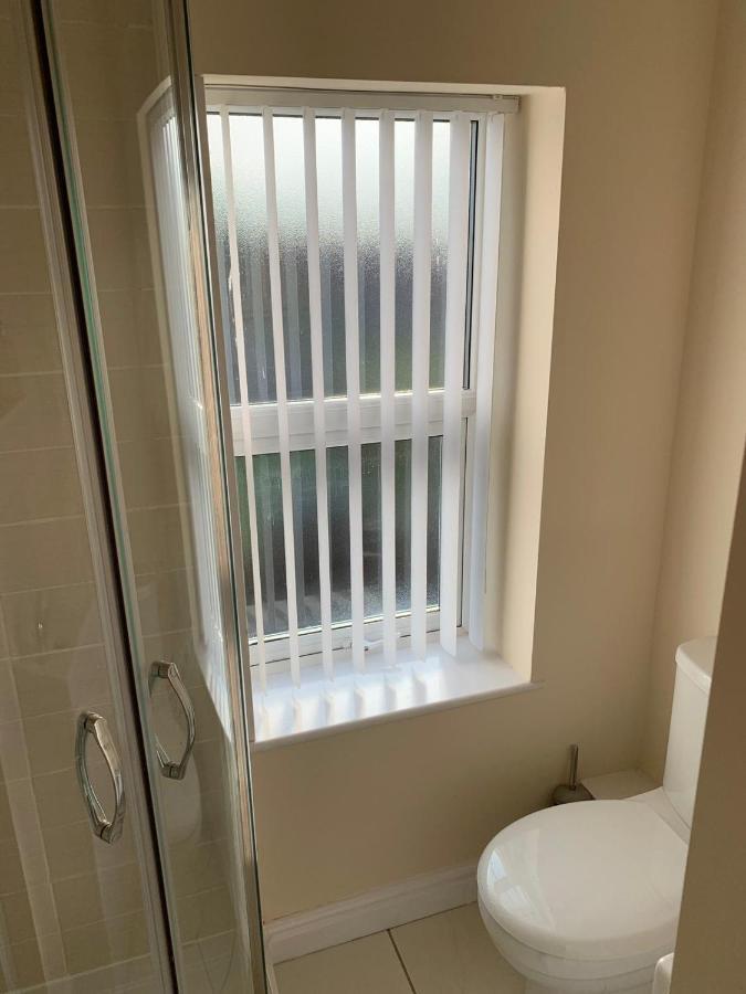 Smeaton Serviced Accommodation Liverpool Buitenkant foto