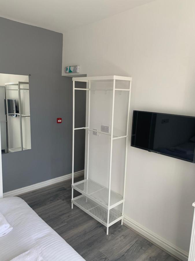 Smeaton Serviced Accommodation Liverpool Buitenkant foto
