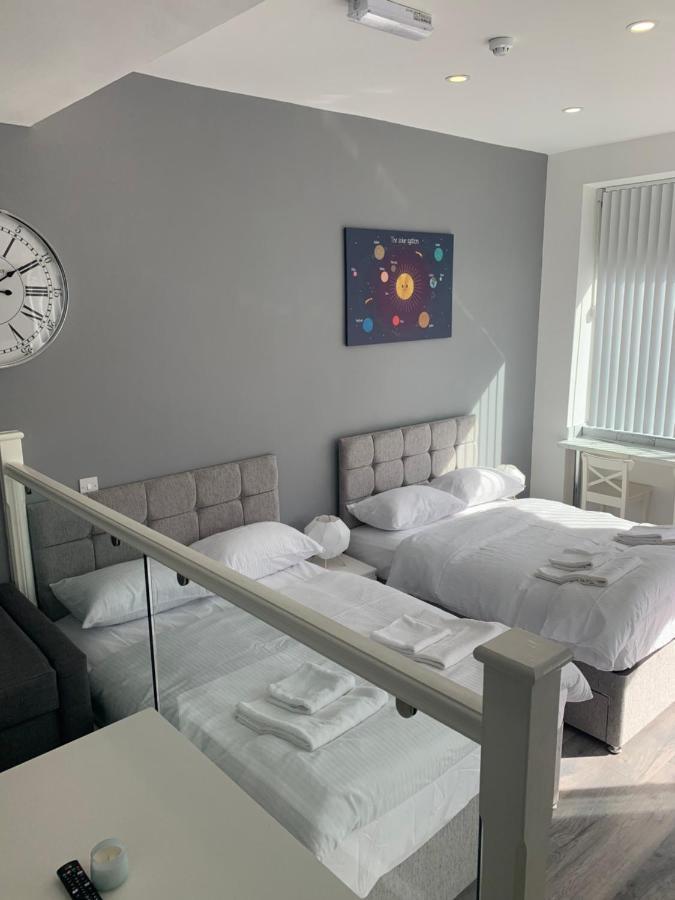 Smeaton Serviced Accommodation Liverpool Buitenkant foto