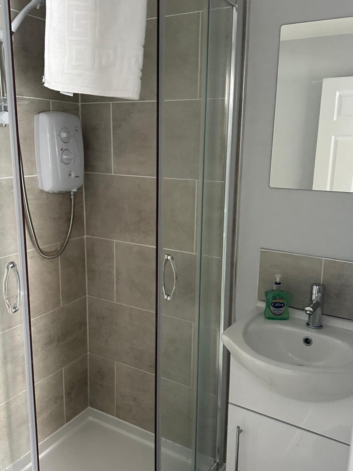 Smeaton Serviced Accommodation Liverpool Buitenkant foto