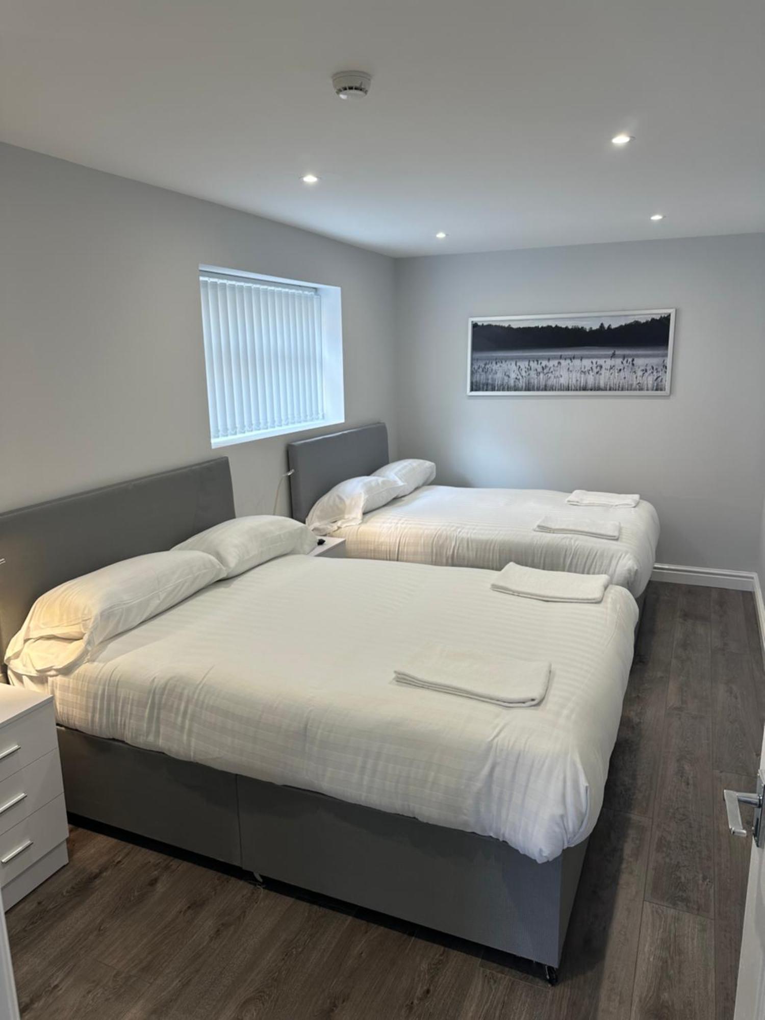 Smeaton Serviced Accommodation Liverpool Buitenkant foto
